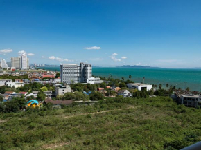 Jomtien Beach Condominium S1 by Olga